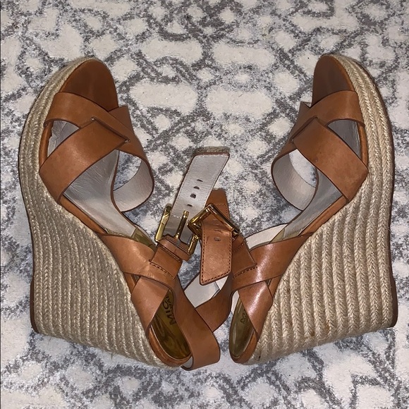 Brown leather wedge - Picture 6 of 8